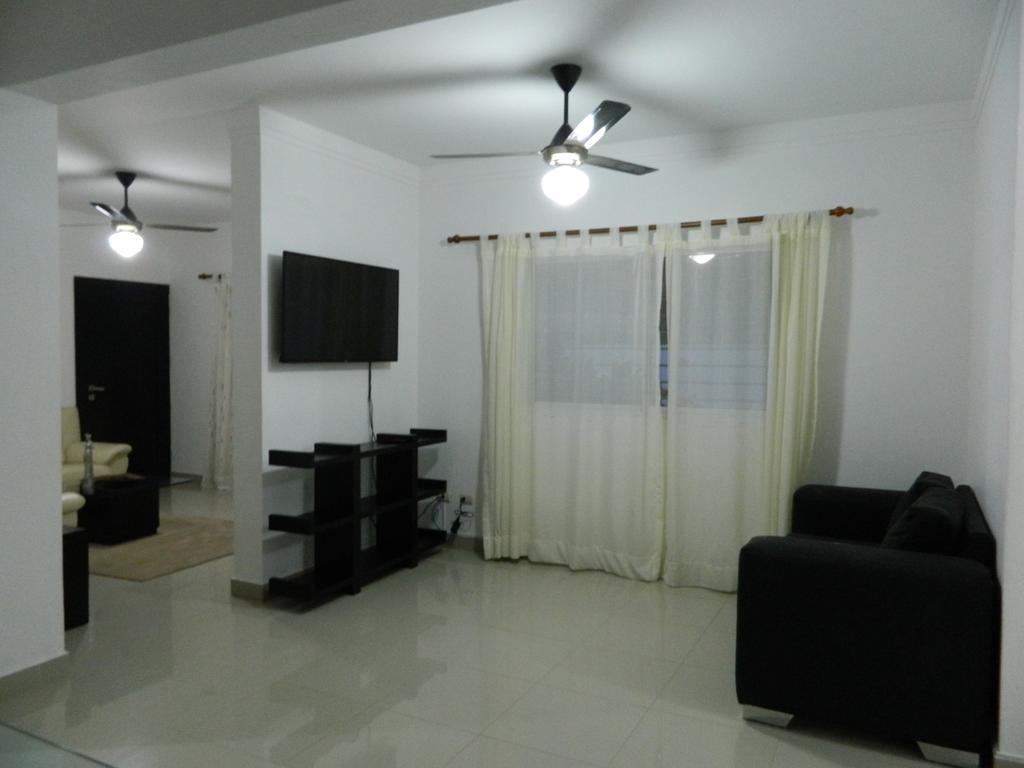 Residencial Vista Del Bosque Appartement Santiago De Los Caballeros Buitenkant foto