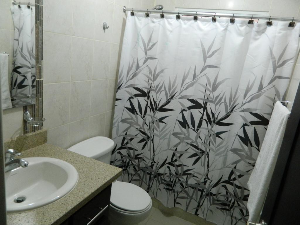 Residencial Vista Del Bosque Appartement Santiago De Los Caballeros Buitenkant foto