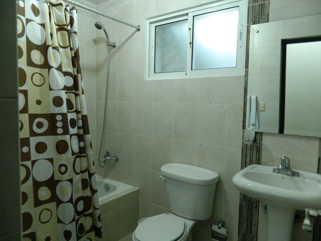 Residencial Vista Del Bosque Appartement Santiago De Los Caballeros Buitenkant foto